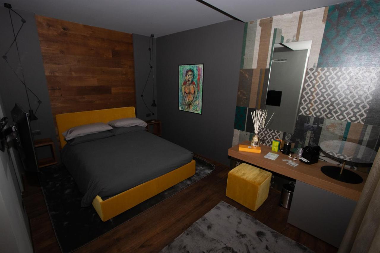 Fiorini Rooms 페스카세롤리 외부 사진